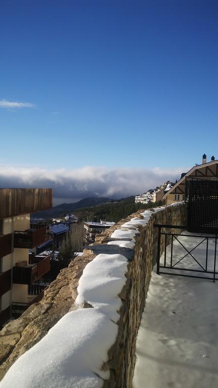 Apartamento Edificio Serraneu. Sierra Nevada. Granada エクステリア 写真